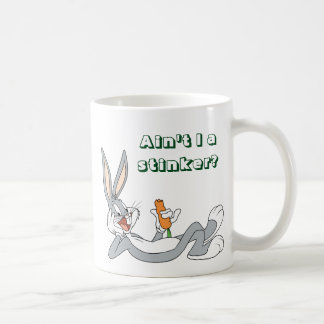 Taza De Café BUGS BUNNY™ acostado comiendo zanahoria