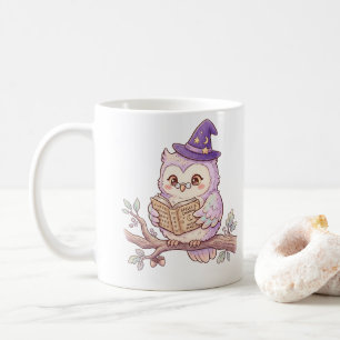 Taza De Café Búho bruja lindo leyendo libro de hechizos ilustra