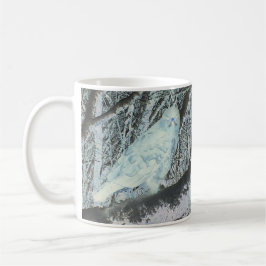 Taza De Café Buitre Raptor Espeluznante En Rama De Árbol Salvaj