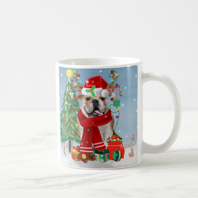 Taza De Café Bulldog inglés en nieve con regalos de Navidades (Derecha)