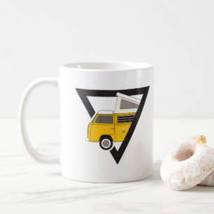 Taza De Café bus amarillo clásico triangular