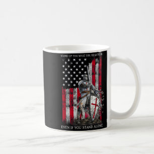 Taza De Café Caballero Templario de pie para creer en cristiano