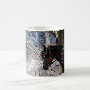 Taza De Café Caballo de carro del invierno