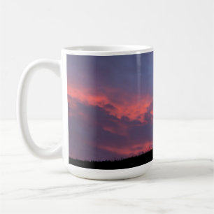 Taza De Café Caballo de raza pura silueteado al amanecer