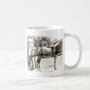 Taza De Café Caballo gris Amish en blanco y negro