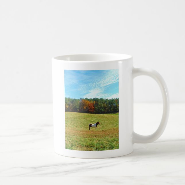 Taza De Café Caballo marrón y blanco, árboles de otoño, cielo a (Derecha)