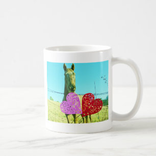 Taza De Café Caballo rubio y corazón rosado y rojo