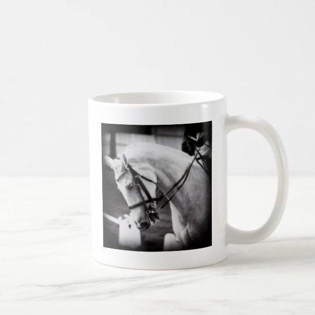 Taza De Café Caballo Vestido Negro y Blanco (Derecha)