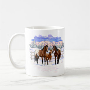Taza De Café Caballos Appaloosa De La Bahía Marrón En Nieve