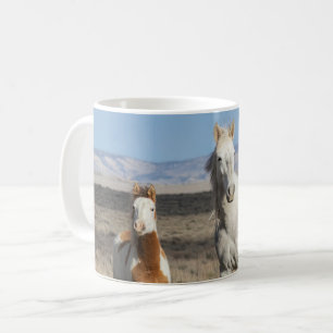 Taza De Café Caballos salvajes en casa en la cuenca de Sandwash