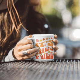 Taza De Café Cae la calabaza y las hojas de otoño