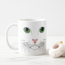 Café de gato con ojos verdes