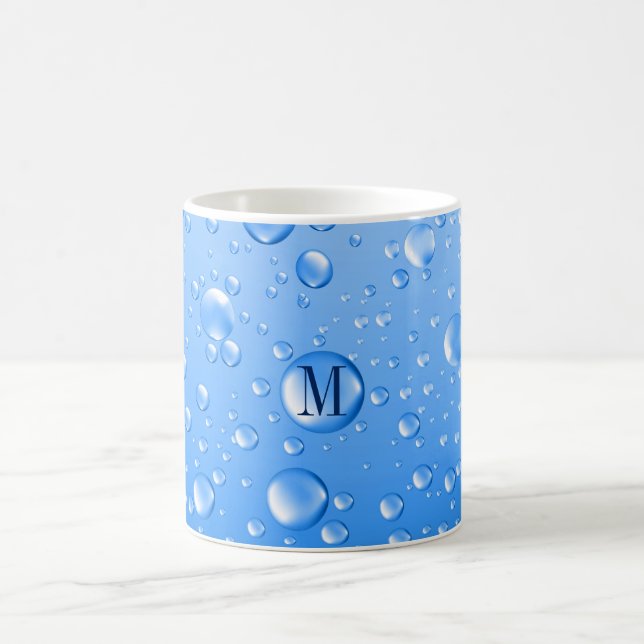 Taza De Café Caídas de lluvia azul en cielo metálico monogramad (Centro)