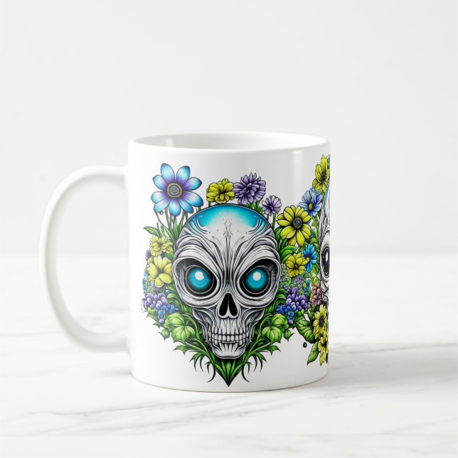 Taza De Café Calaveras y flores extraterrestre para extranjeros (Izquierda)