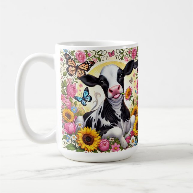 Taza De Café Calf en un vibrante país floral y mariposa maravil (Izquierda)