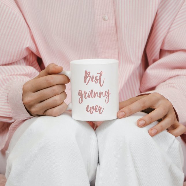 Taza De Café Caligrafía Purpurina rosa mejor abuela que nunca (Subido por el creador)
