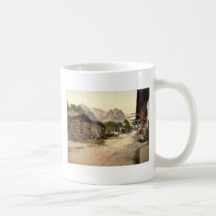 Taza De Café Calle del pueblo, Garmisch, Baviera superior,