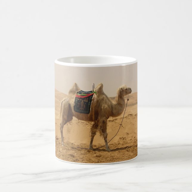 Taza De Café Camello en el desierto (Centro)