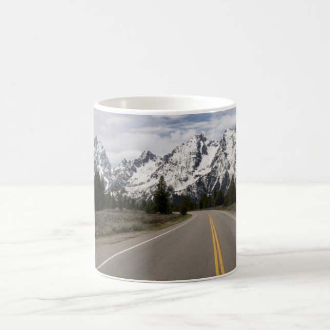 Taza De Café Camino a la cordillera del Teton (Centro)