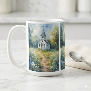 Taza De Café Camino rústico de la iglesia en prado de flores si