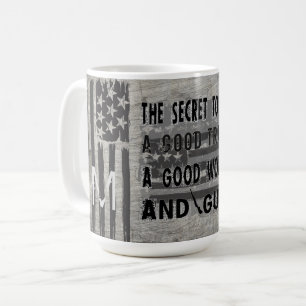Taza De Café Camiones buenos secretos para la vida Mujer y arma