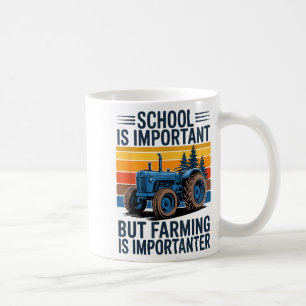 Taza De Café Camisa de granja pero la agricultura es Imrtanter
