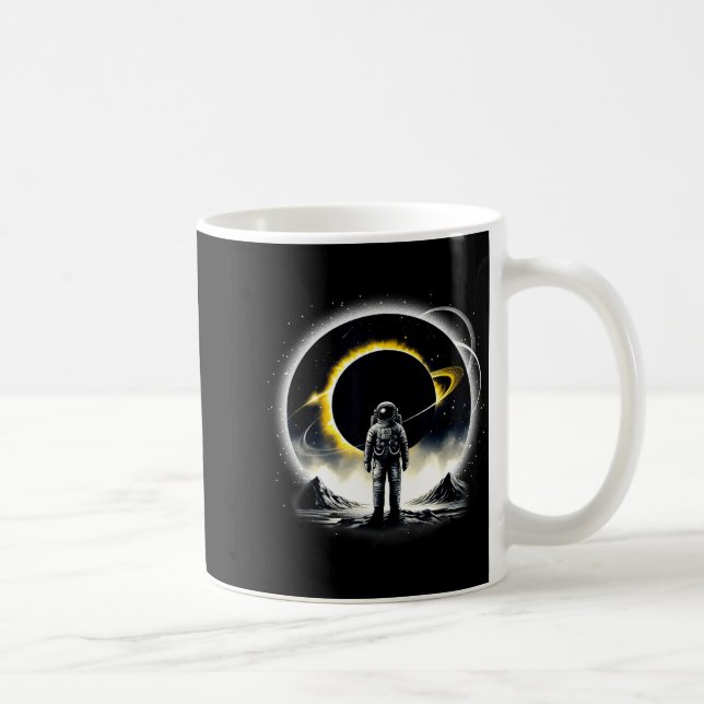 Taza De Café Camiseta Divertida Astronauta Espacio Eclipse Plan (Derecha)