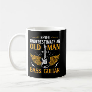 Taza De Café Camiseta Mens Dad nunca subestimes a un viejo con