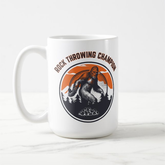 Taza De Café campeón de lanzamiento de roca de gfoot sasquatch (Izquierda)