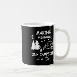 Taza De Café Camping Divertido Creando Recuerdos Un Campamento