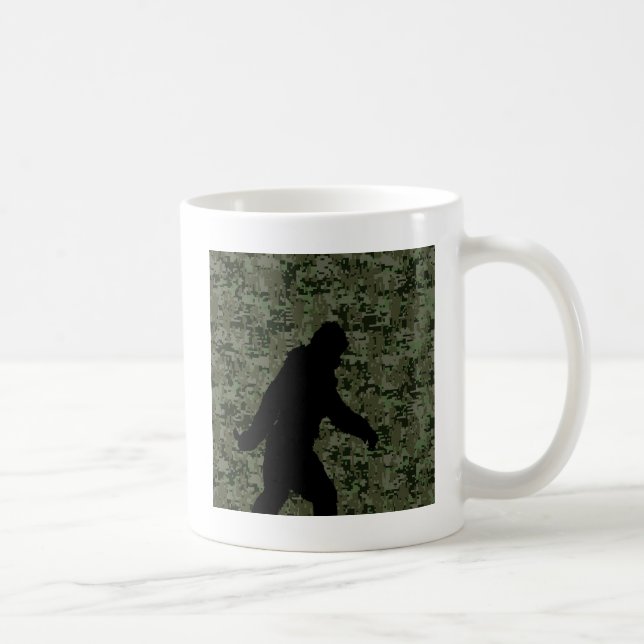 Taza De Café Camuflaje digital Black Gone Squatchin Woodland (Derecha)