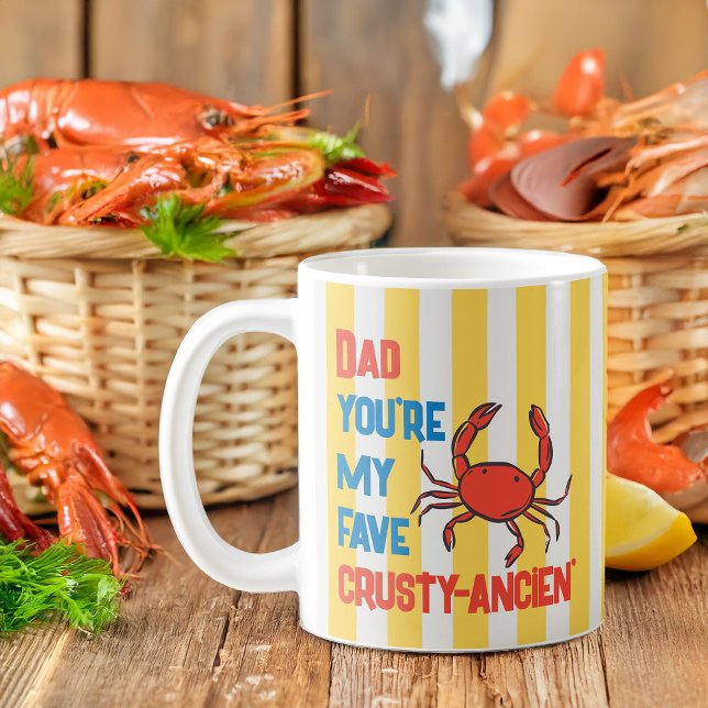 Taza De Café Cangrejo Funny Crab Crustacean Amalfi Yellow Strip (Fun Amalfi coast summer aesthetic with crab pun for your old but gold papa)