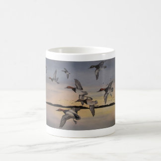 Taza De Café Canvasbacks de la puesta del sol