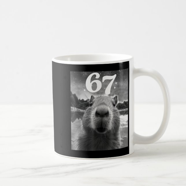 Taza De Café Capybara Selfie With 67 Meme Capy Graphic For Men  (Derecha)