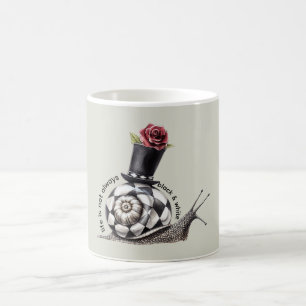 Taza De Café Caracol Rosa Roja Vida No Es Blanco Y Negro