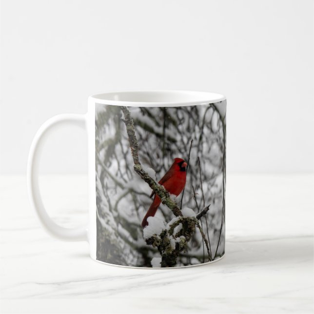 Taza De Café Cardenal rojo en un árbol relleno de nieve (Izquierda)