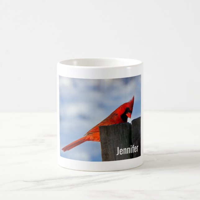Taza De Café Cardenal rojo sobre trompa de madera personalizada (Centro)