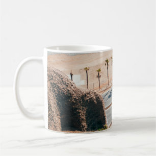 Taza De Café Carretera cerca del mar