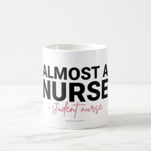 Taza De Café Casi una estudiante de enfermería Escuela de Enfer