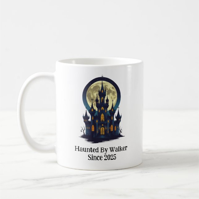 Taza De Café Castillo Embrujado con Luna Llena, Halloween (Izquierda)