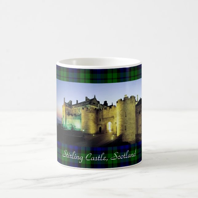 Taza De Café Castillo Stirling Borde Tartán iluminado (Centro)