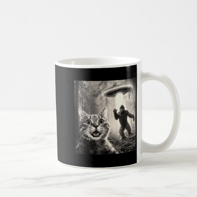Taza De Café Cat Selfie Forest Trees Alien Ufo Bigfoot Humor Sa (Derecha)