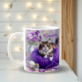 Taza De Café Cat with Purple Eyes in Purple Yarn and Flowers