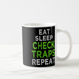 Taza De Café Caza divertida de animales de piel atrapados