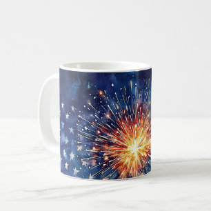 Taza De Café celebración de América. Estrellas y fuegos artific