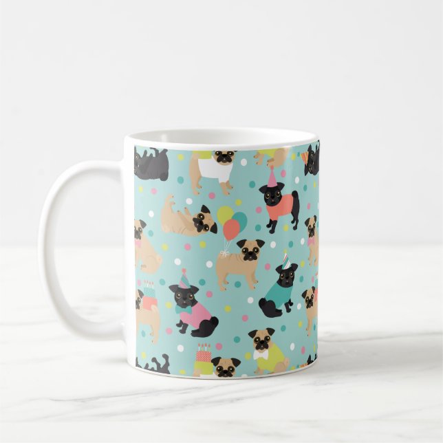Taza De Café Celebración de la fiesta de cumpleaños de Pug (Izquierda)