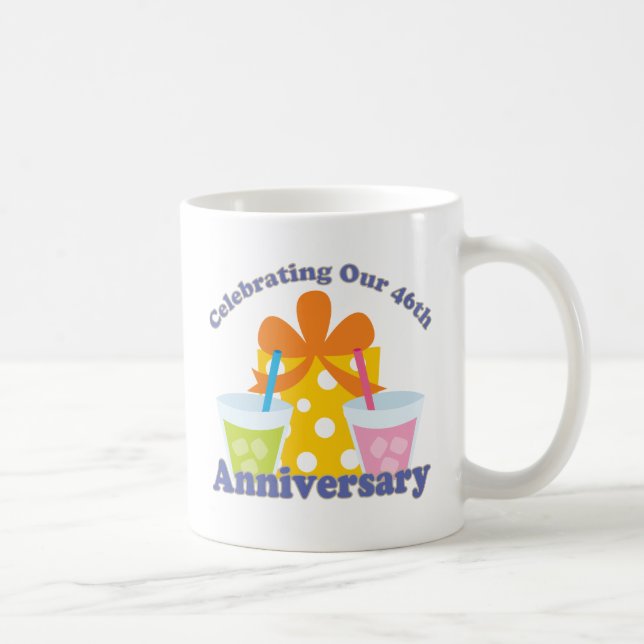 Taza De Café Celebración de nuestro 46.o regalo del aniversario (Derecha)
