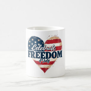 Taza De Café Celebrar el 4 de julio el Corazón de la Libertad