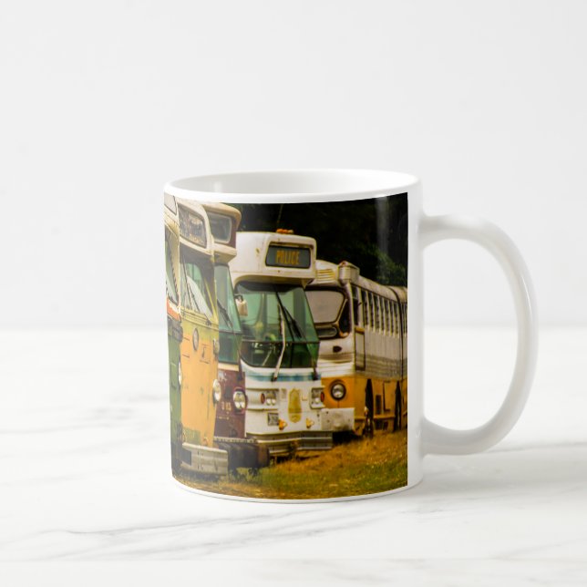 TAZA DE CAFÉ CEMENTERIO DE AUTOBUSES (Derecha)