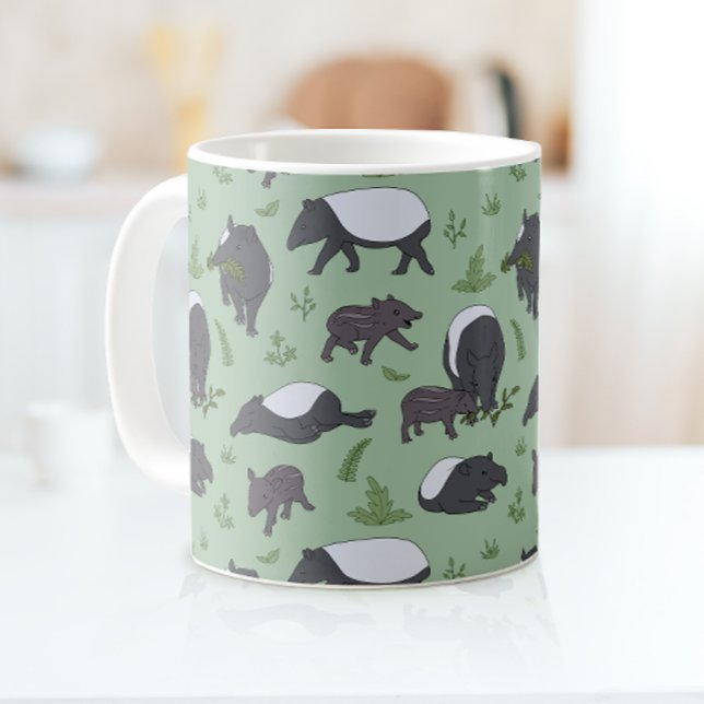 Taza De Café Cena de la familia Tapir en verde (Subido por el creador)